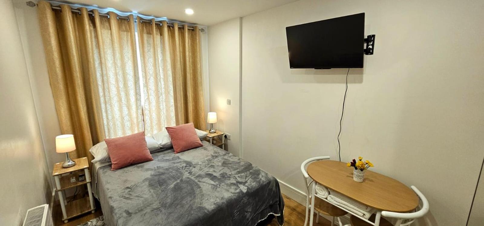 Claire Double Room London Exteriör bild